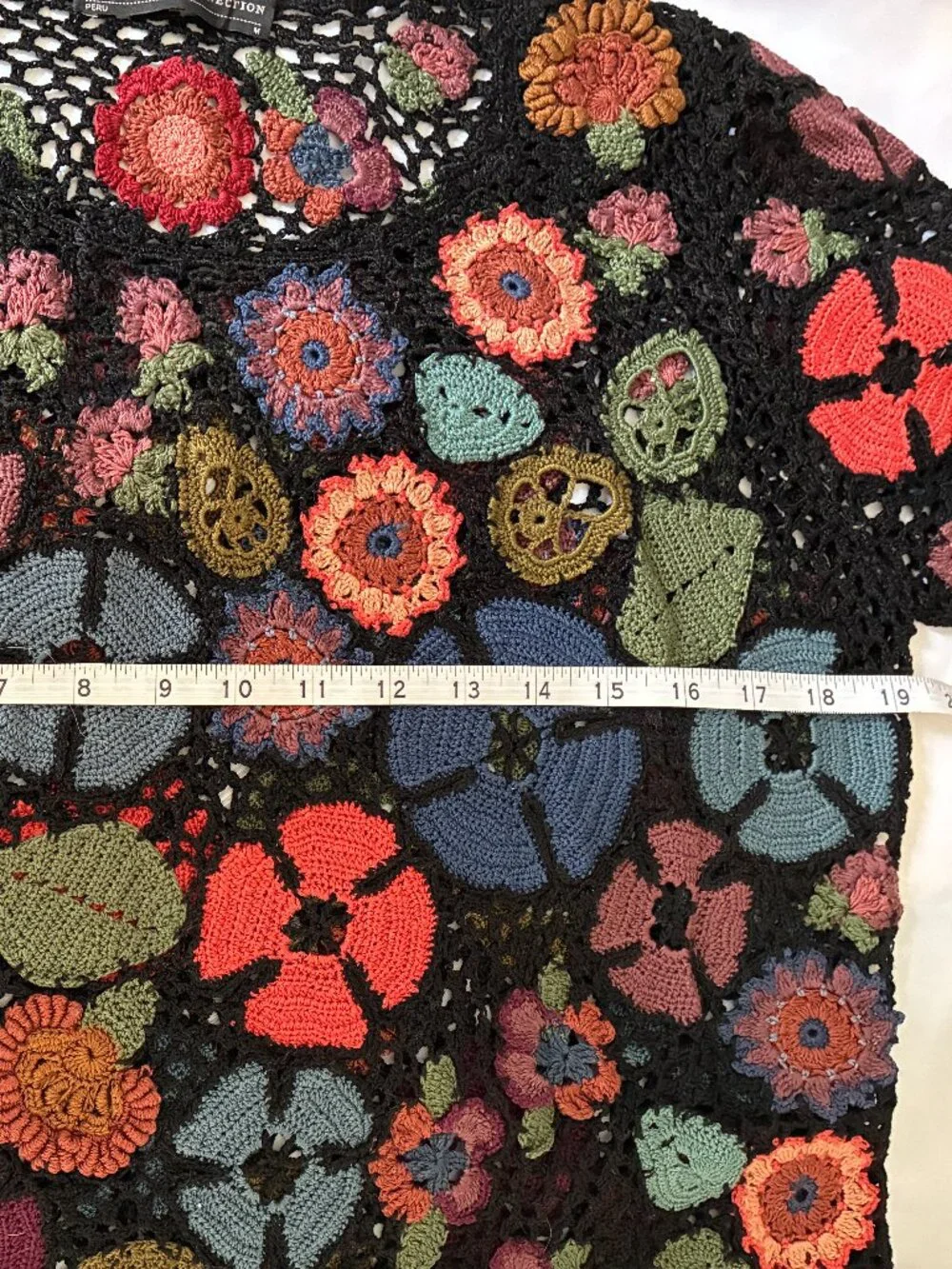 Peruvian Connection Millefiori Wildflower Hand-crocheted Sweater - Picture 10 of 14